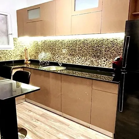 Апартаменты Luxury Getaway /Brand New 2Br /Wi-Fi /Full Kitchen Шарм-эль-Шейх Экстерьер фото