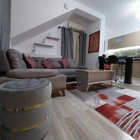 Апартаменты Luxury Getaway /Brand New 2Br /Wi-Fi /Full Kitchen Шарм-эль-Шейх Экстерьер фото