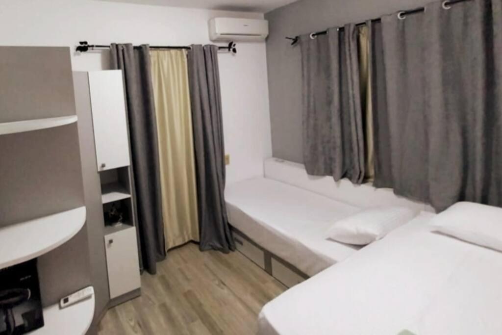Luxury Getaway /brand New 2br /wi-fi /full Kitchen *